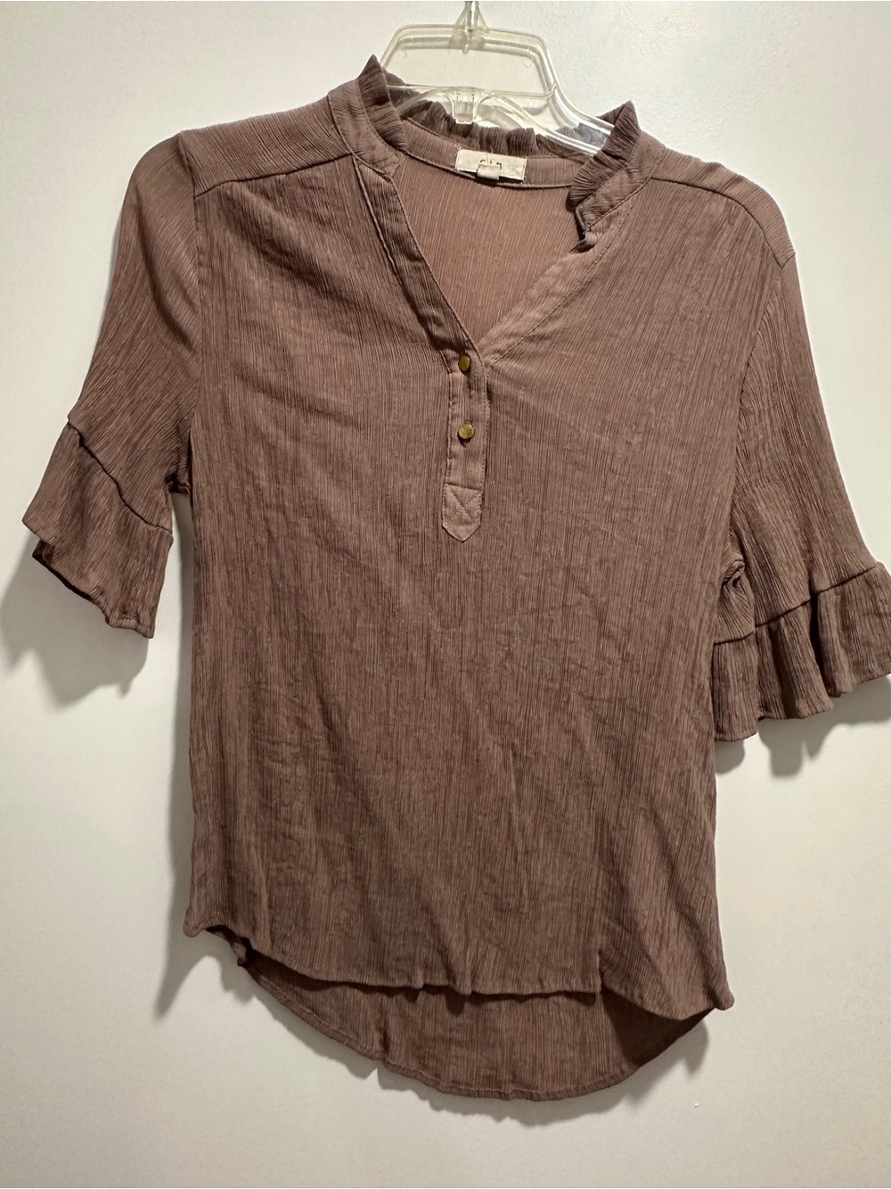 Ruffle-Sleeve Henley Blouse in Mauve